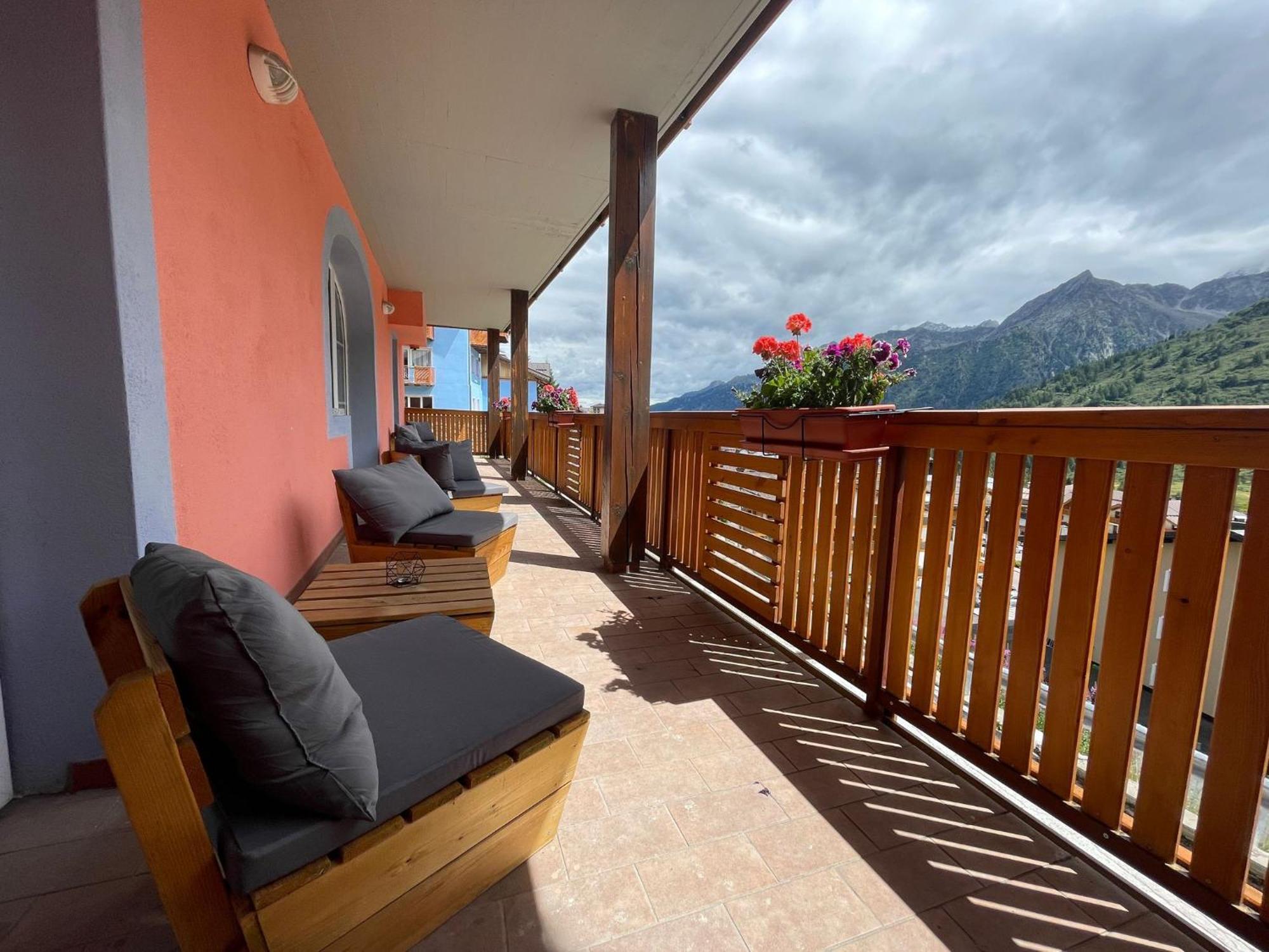 Hotel Panorama ปัสโซเดลโตนาเล ภายนอก รูปภาพ