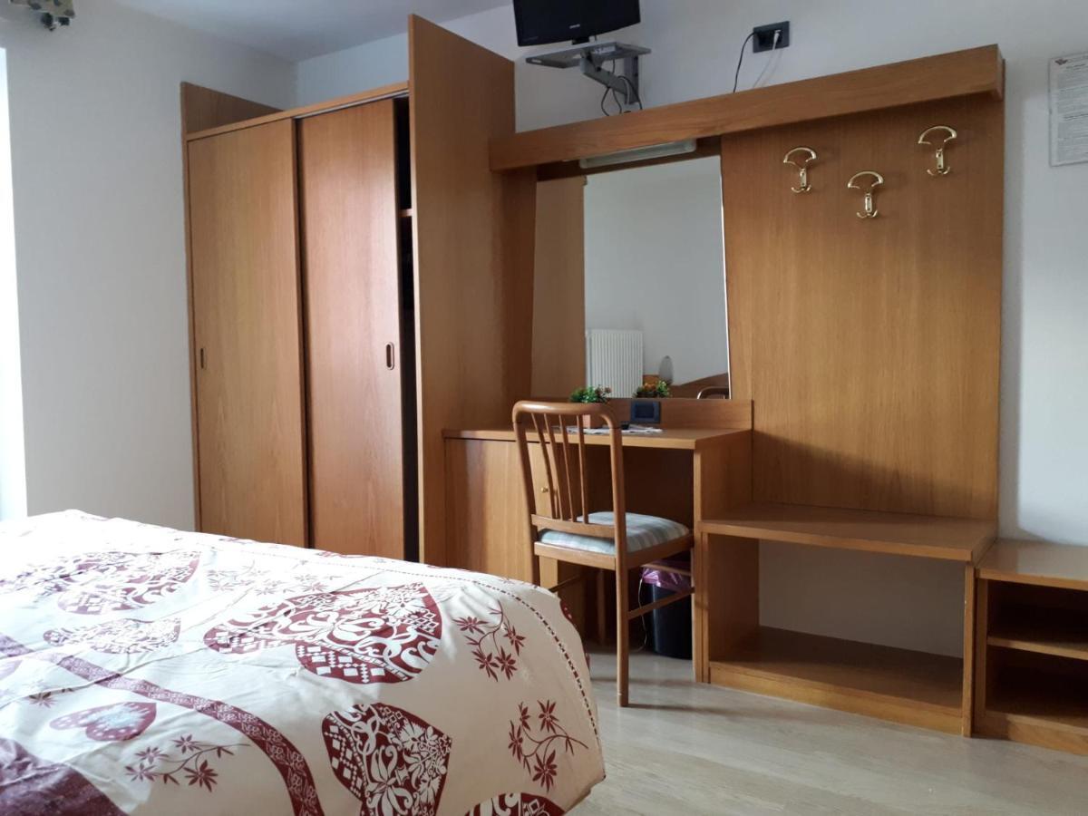 Hotel Panorama ปัสโซเดลโตนาเล ภายนอก รูปภาพ